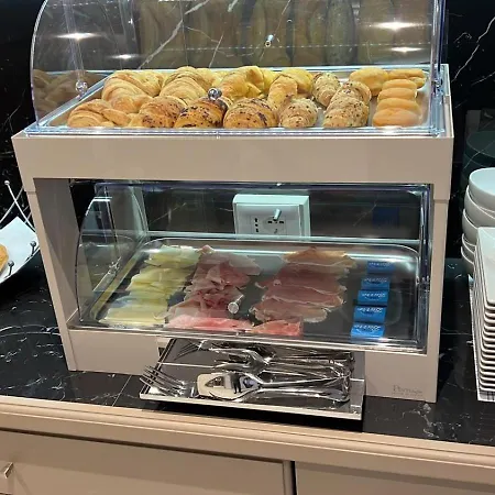 Luna & Bed and Breakfast Rubiera